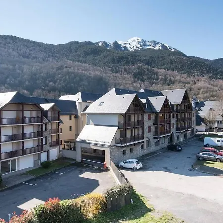 Confortable Pour 4 A Saint-lary Village, Proche Thermes Et Telecabine - Fr-1-296-356 아파트 *