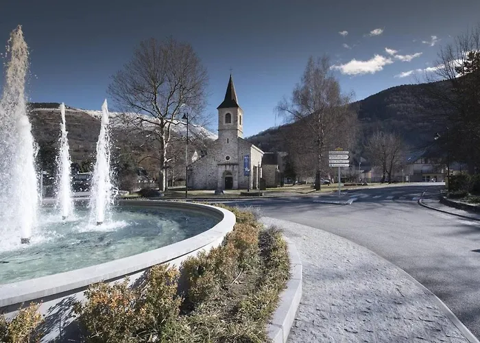 Confortable Pour 4 A Saint-lary Village, Proche Thermes Et Telecabine - Fr-1-296-356 아파트 생라리술랑