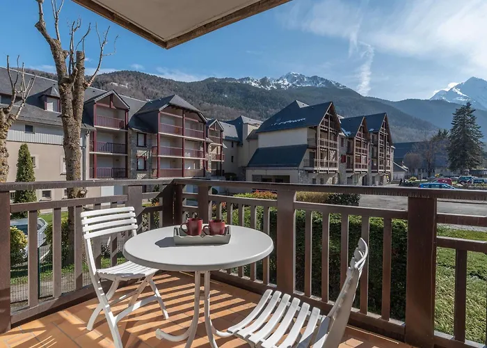 Confortable Pour 4 A Saint-lary Village, Proche Thermes Et Telecabine - Fr-1-296-356 * 생라리술랑