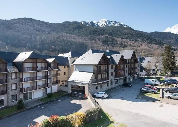 Confortable Pour 4 à Saint-lary Village, Proche Thermes Et Télécabine - Fr-1-296-356 Appartement *